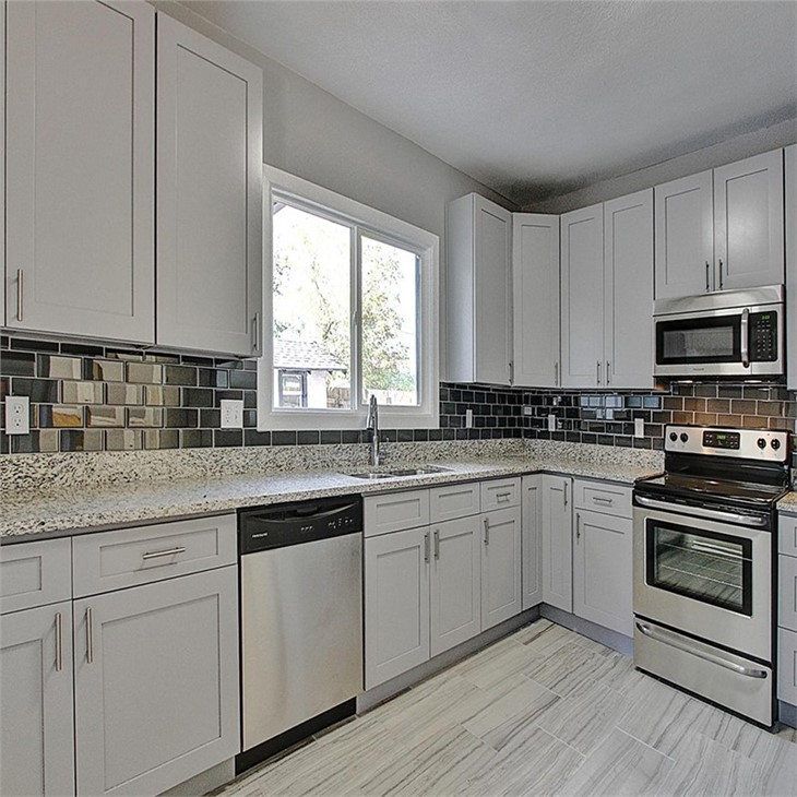 Grey and White Shaker Kitchen